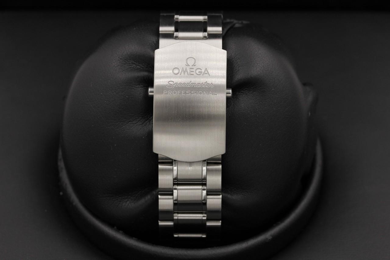 Watch Image 7