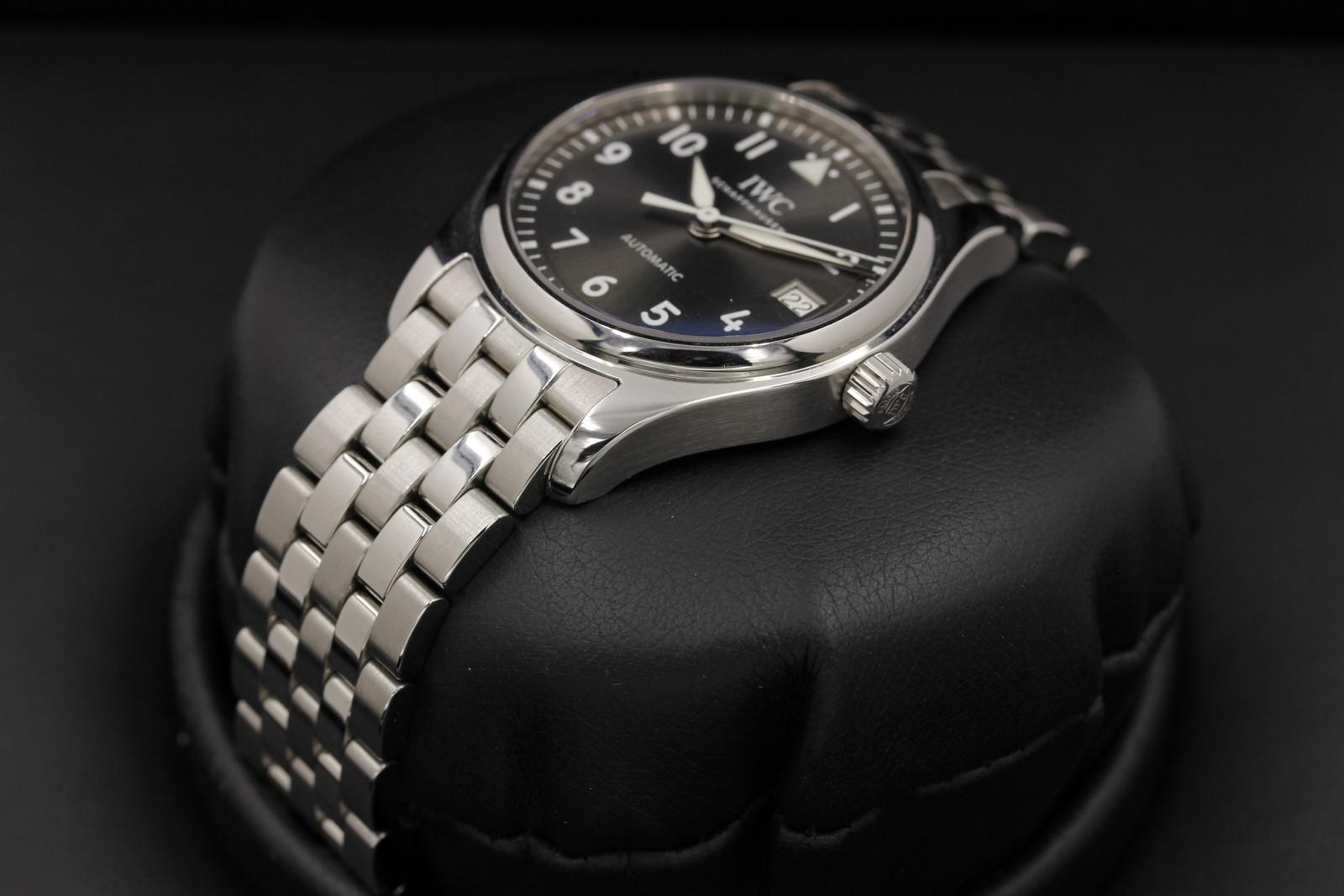 Watch Image 2