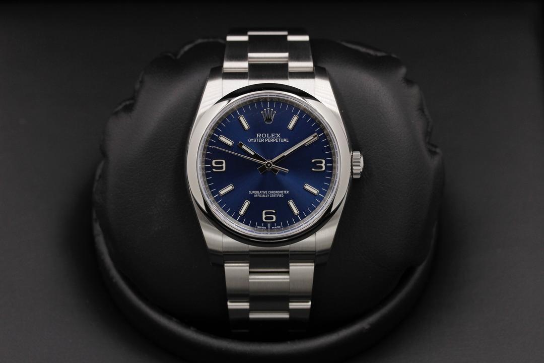 Rolex Oyster Perpetual 116000