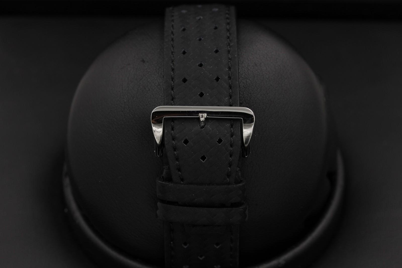 Watch Image 7