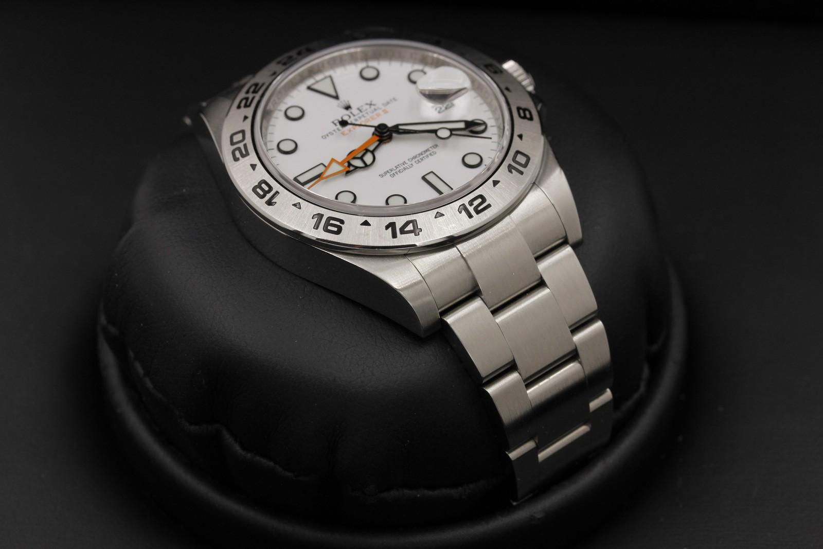 Watch Image 6