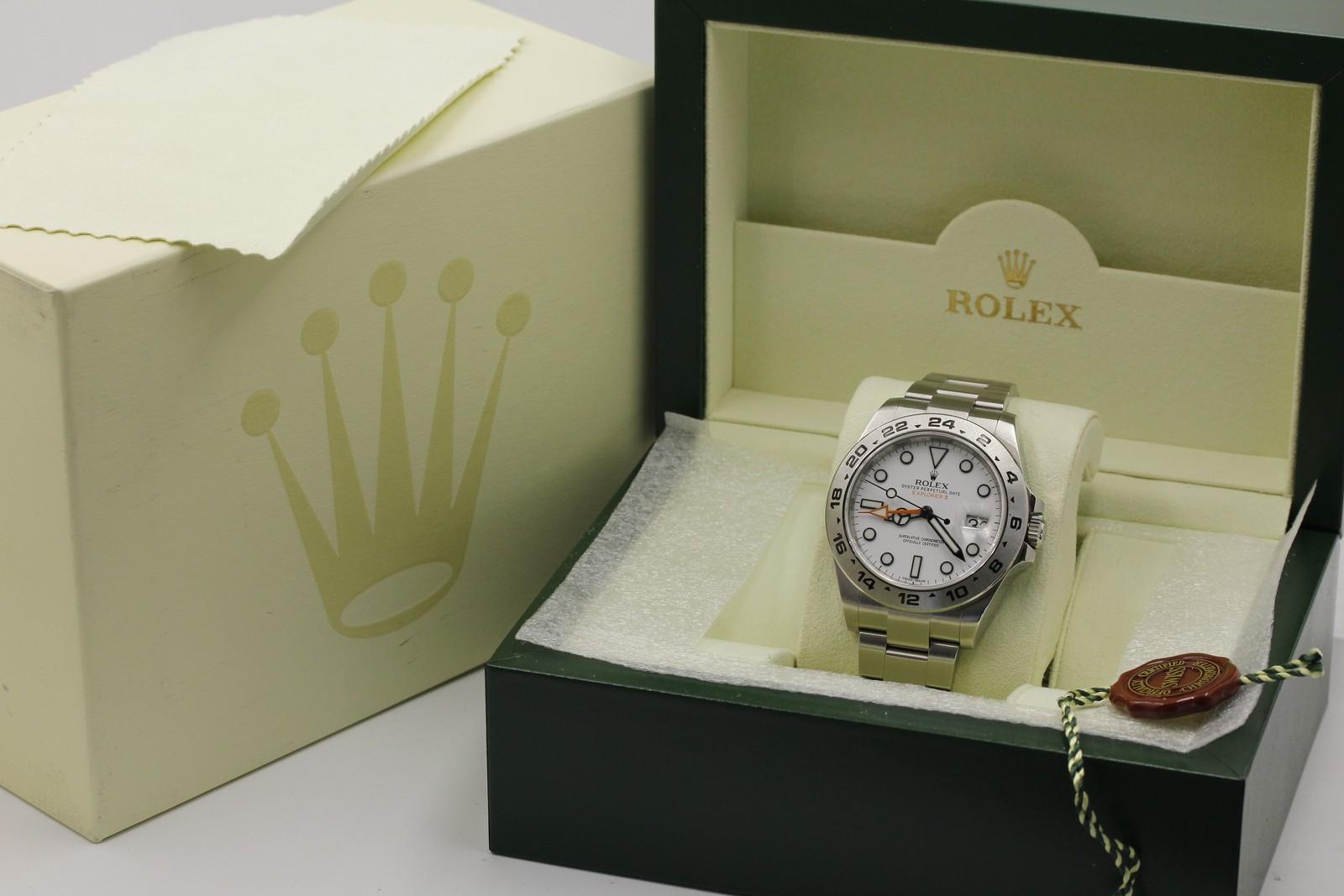 Watch Image 10