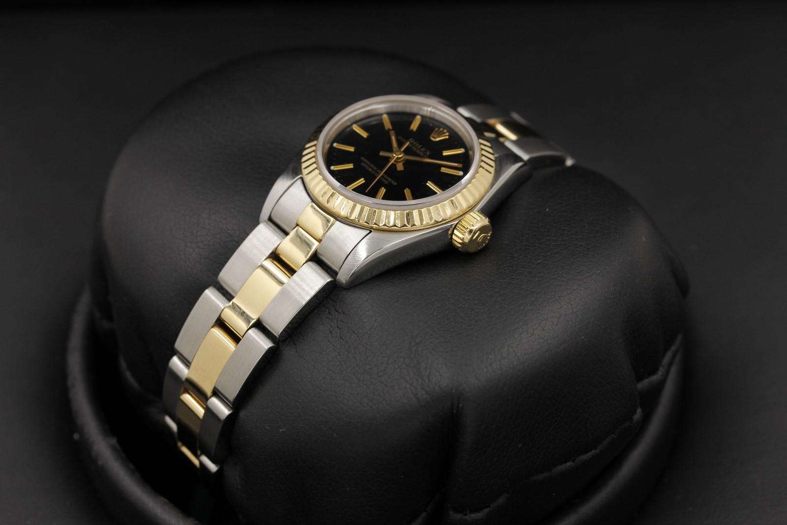 Watch Image 2