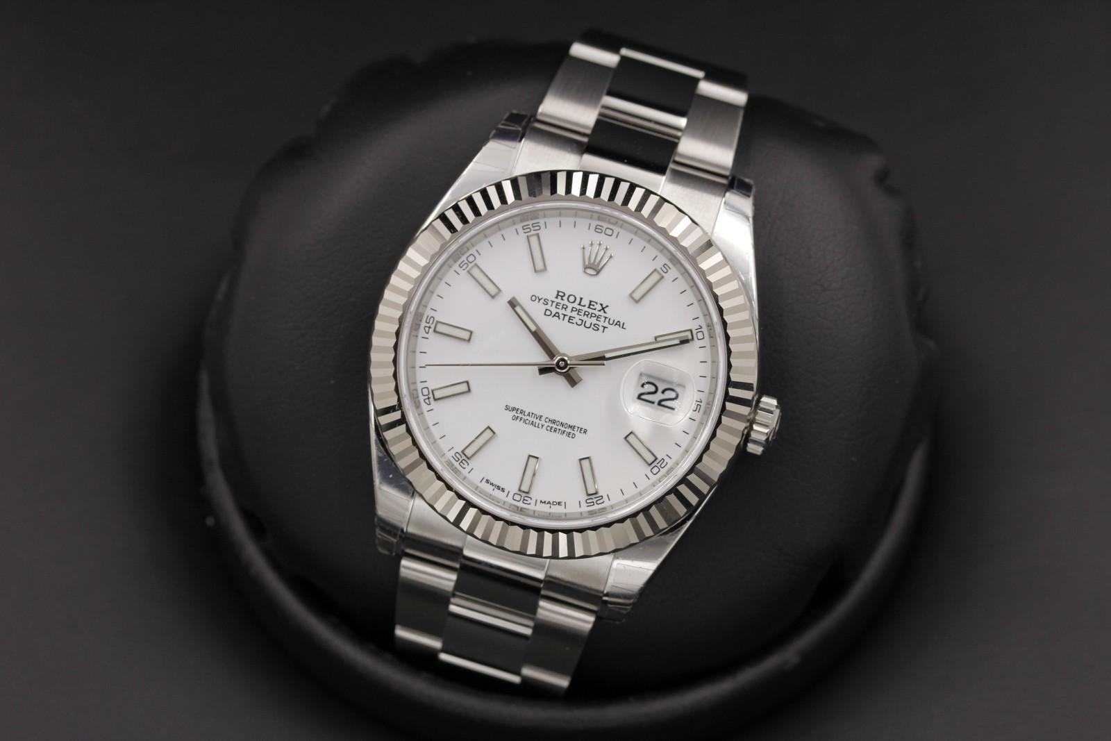 Watch Image 8