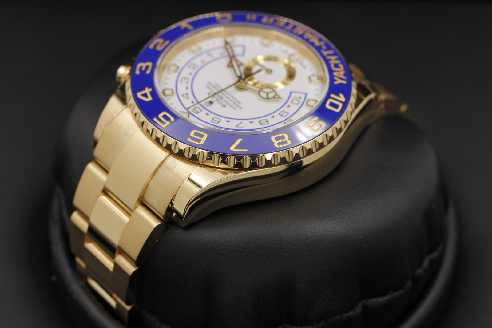 Watch Image 7
