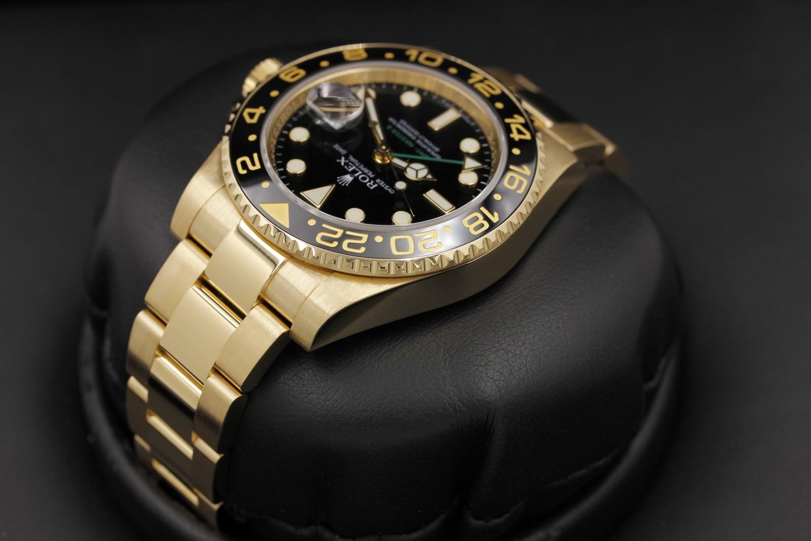 Watch Image 5