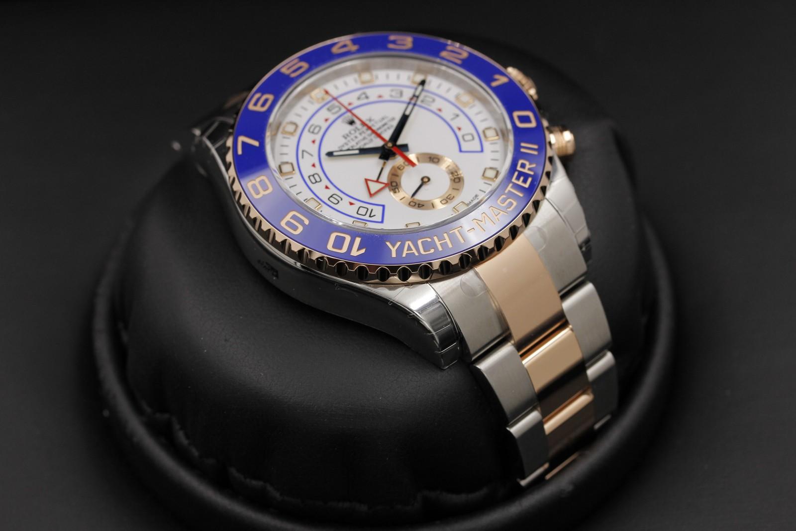 Watch Image 6