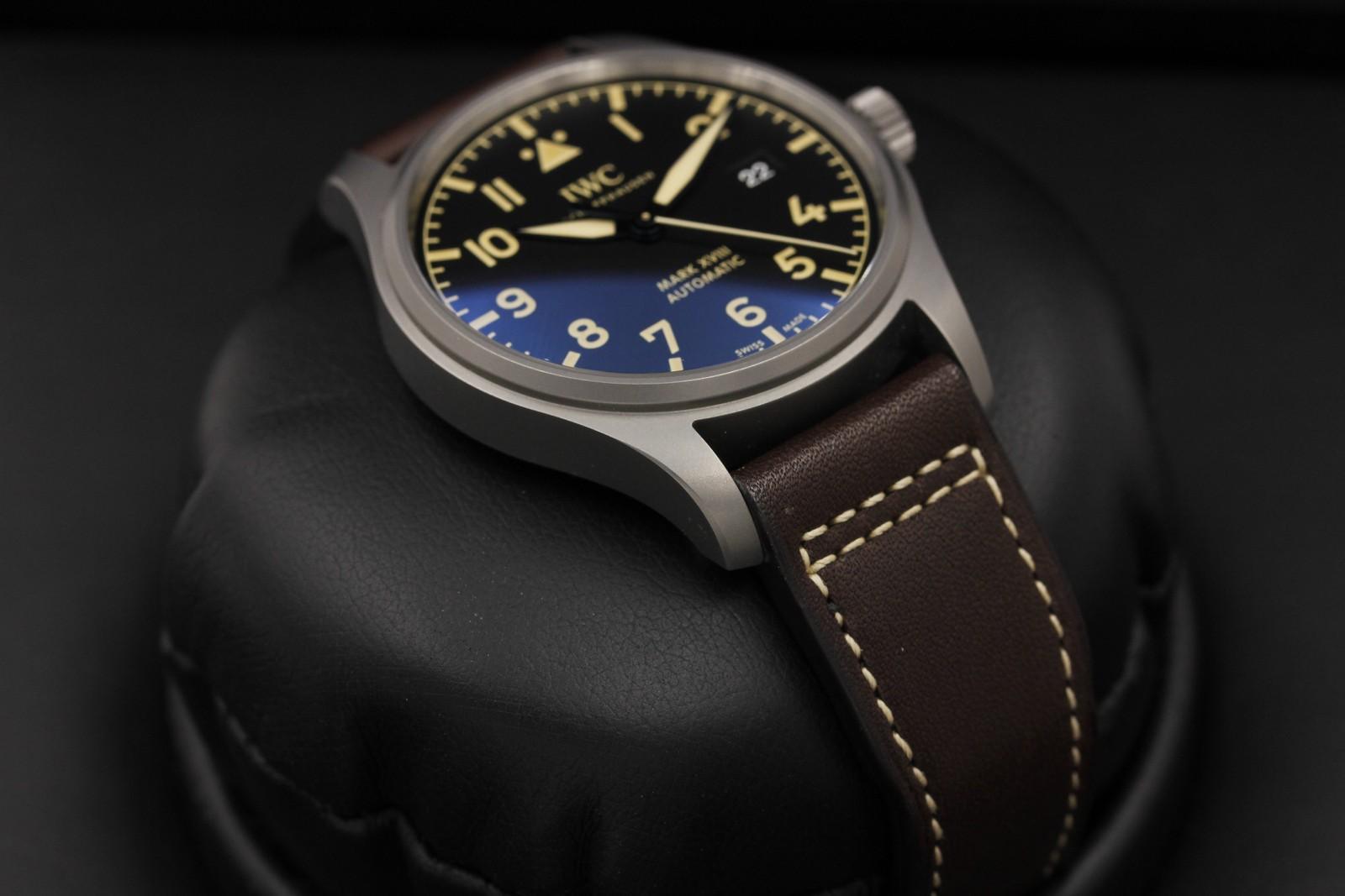Watch Image 6