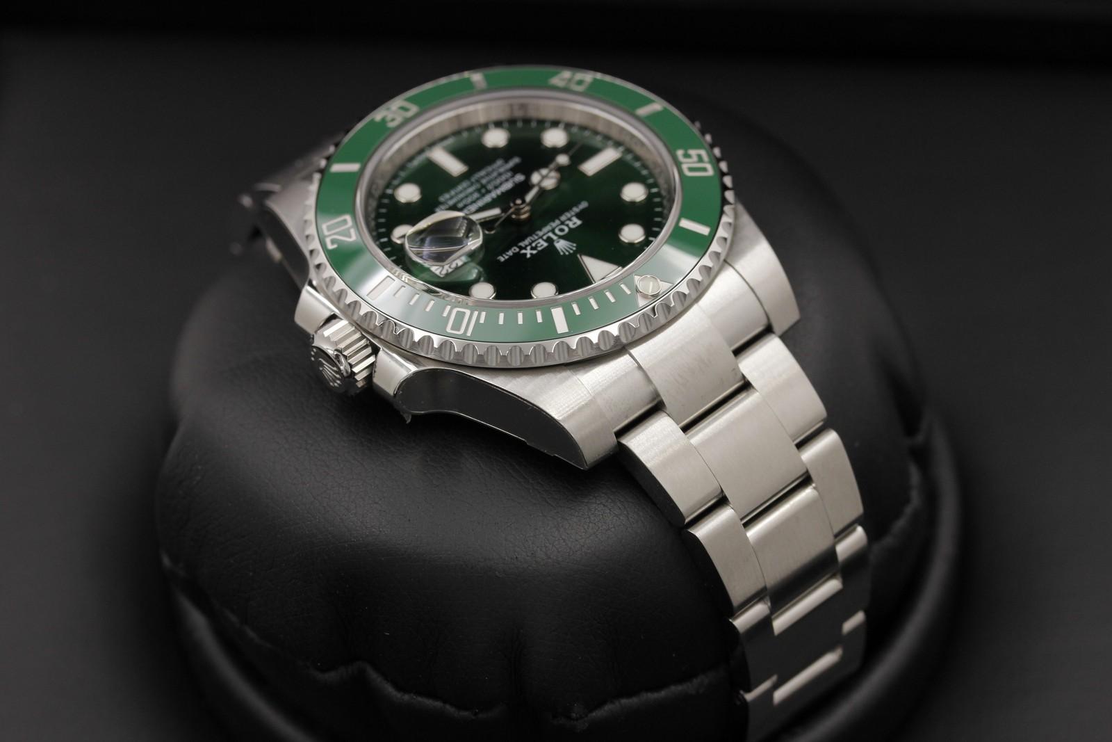 Watch Image 4