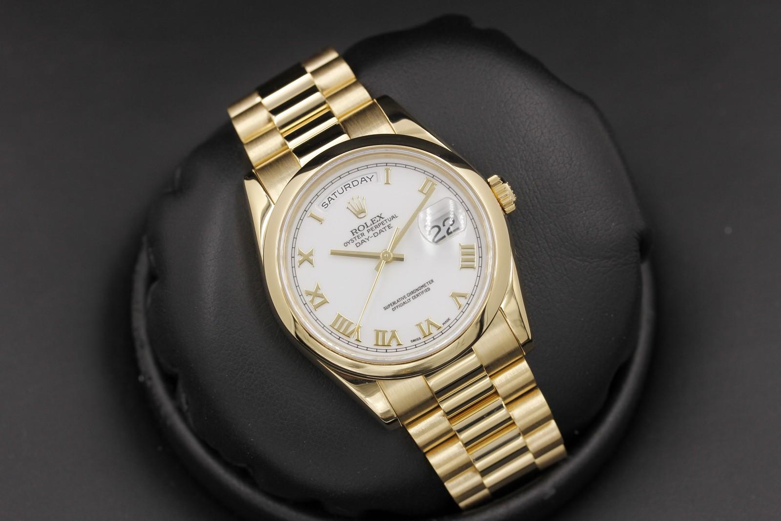 Watch Image 9