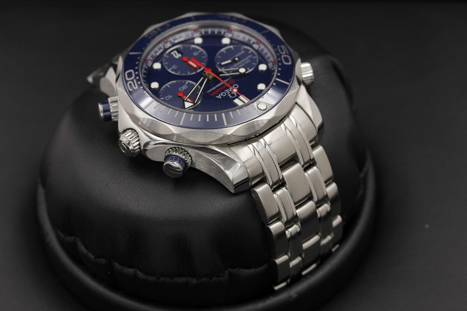 Watch Image 4