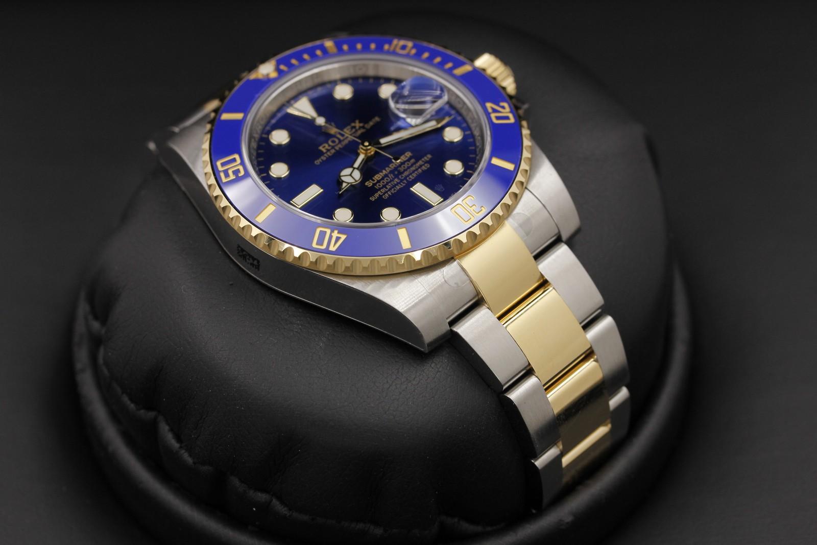 Watch Image 6