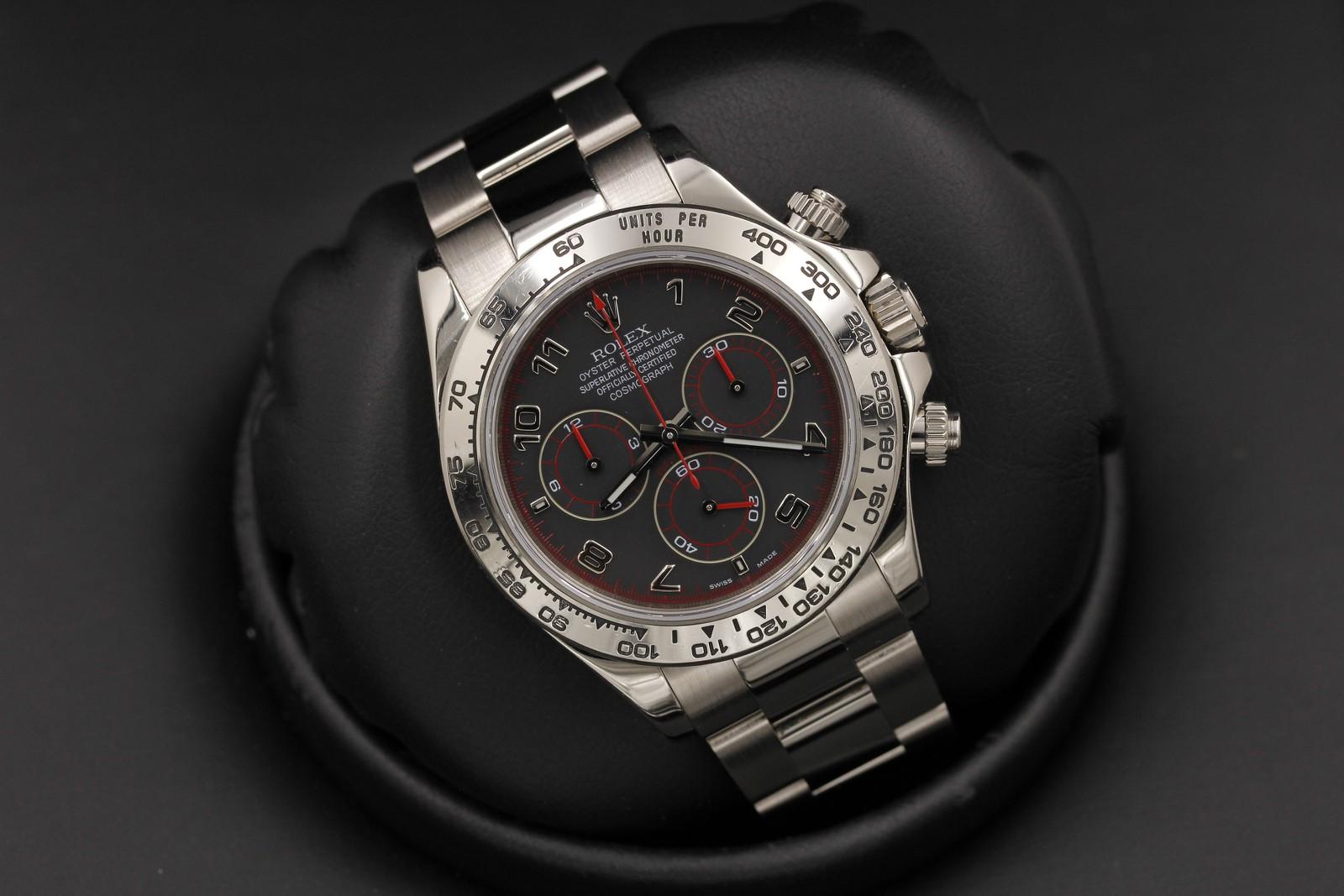 Watch Image 9