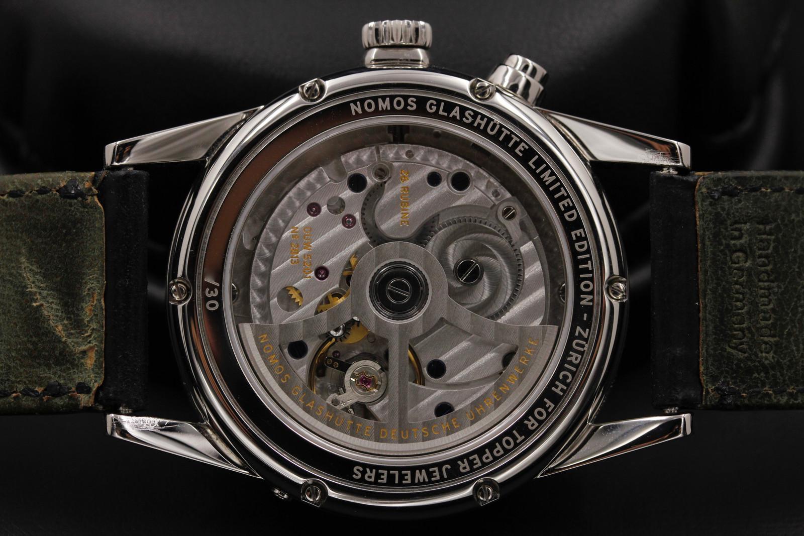 Watch Image 10