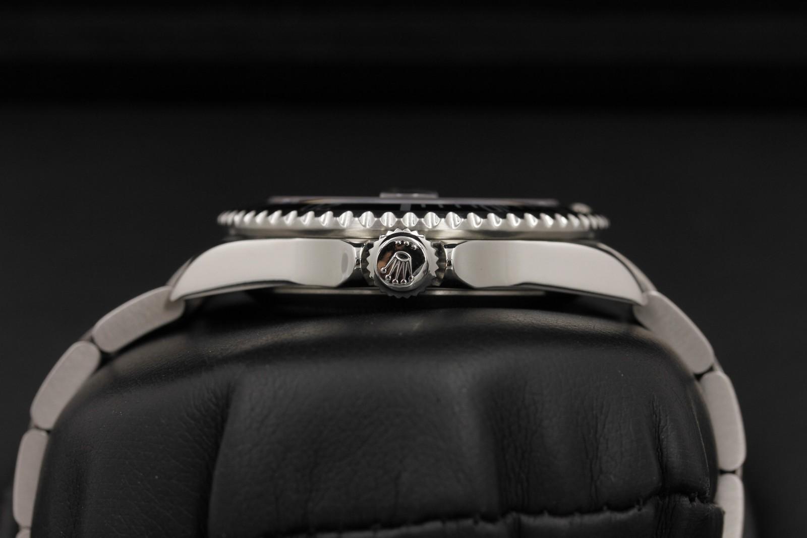 Watch Image 3