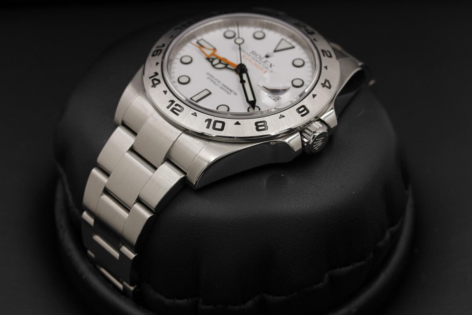 Watch Image 2