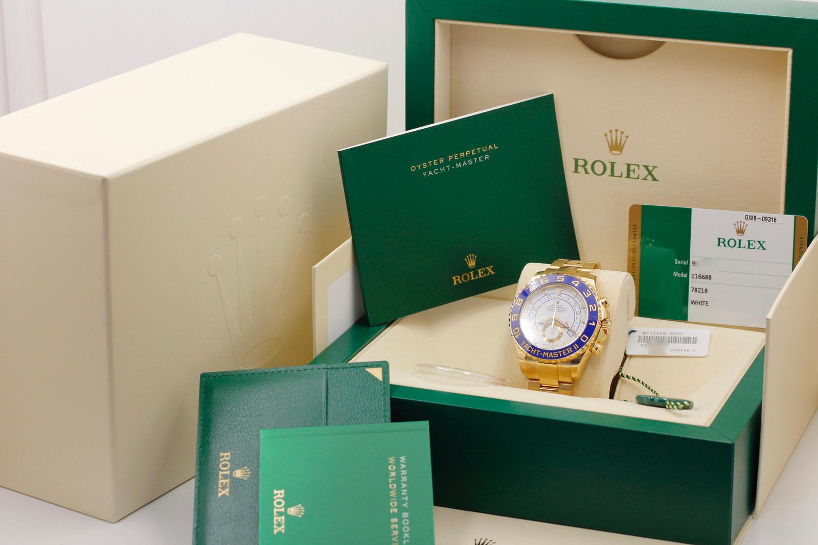 Watch Image 11