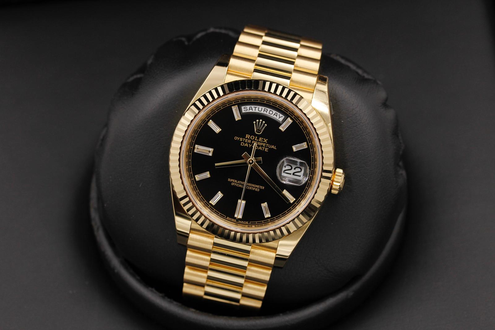 Watch Image 8