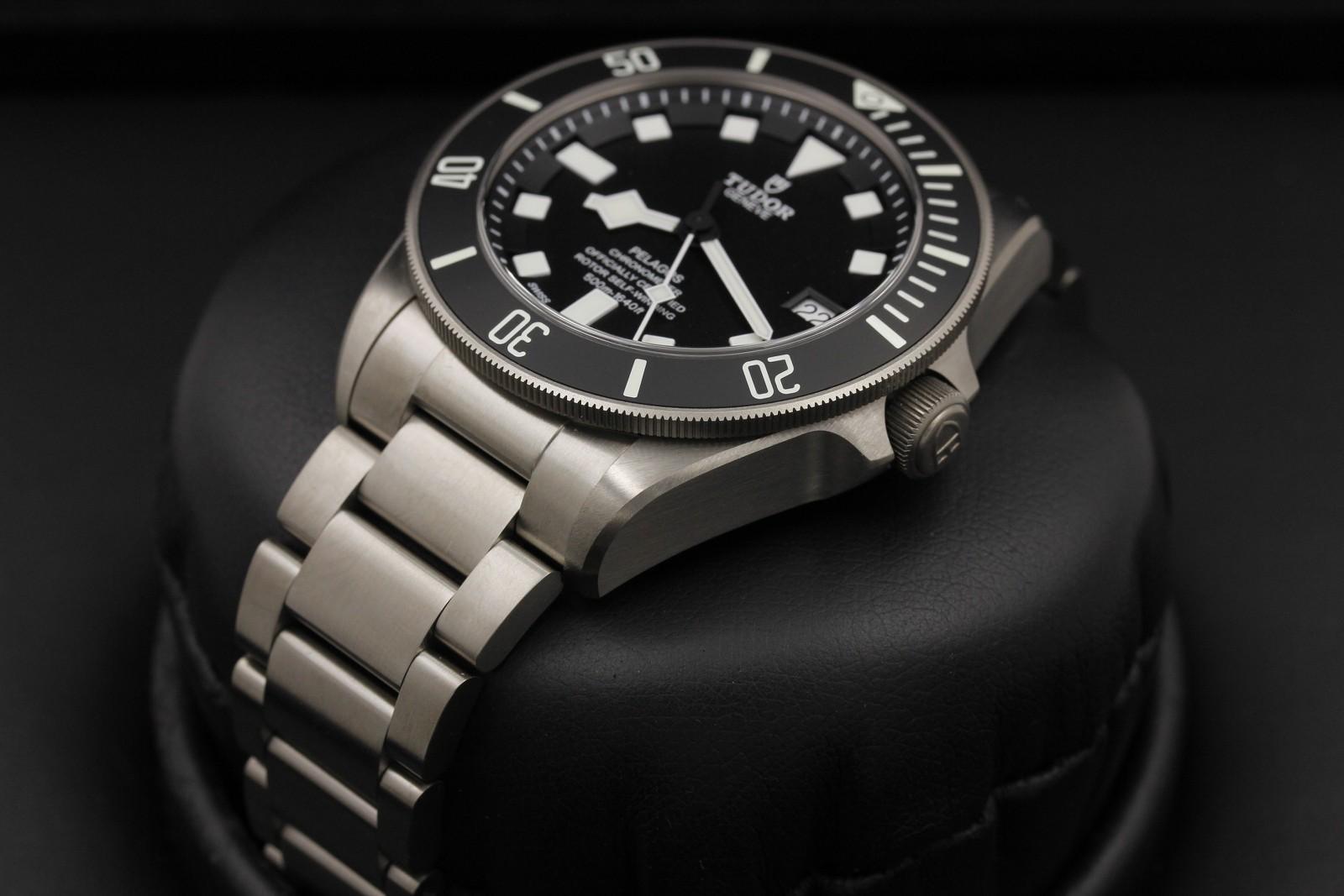 Watch Image 2