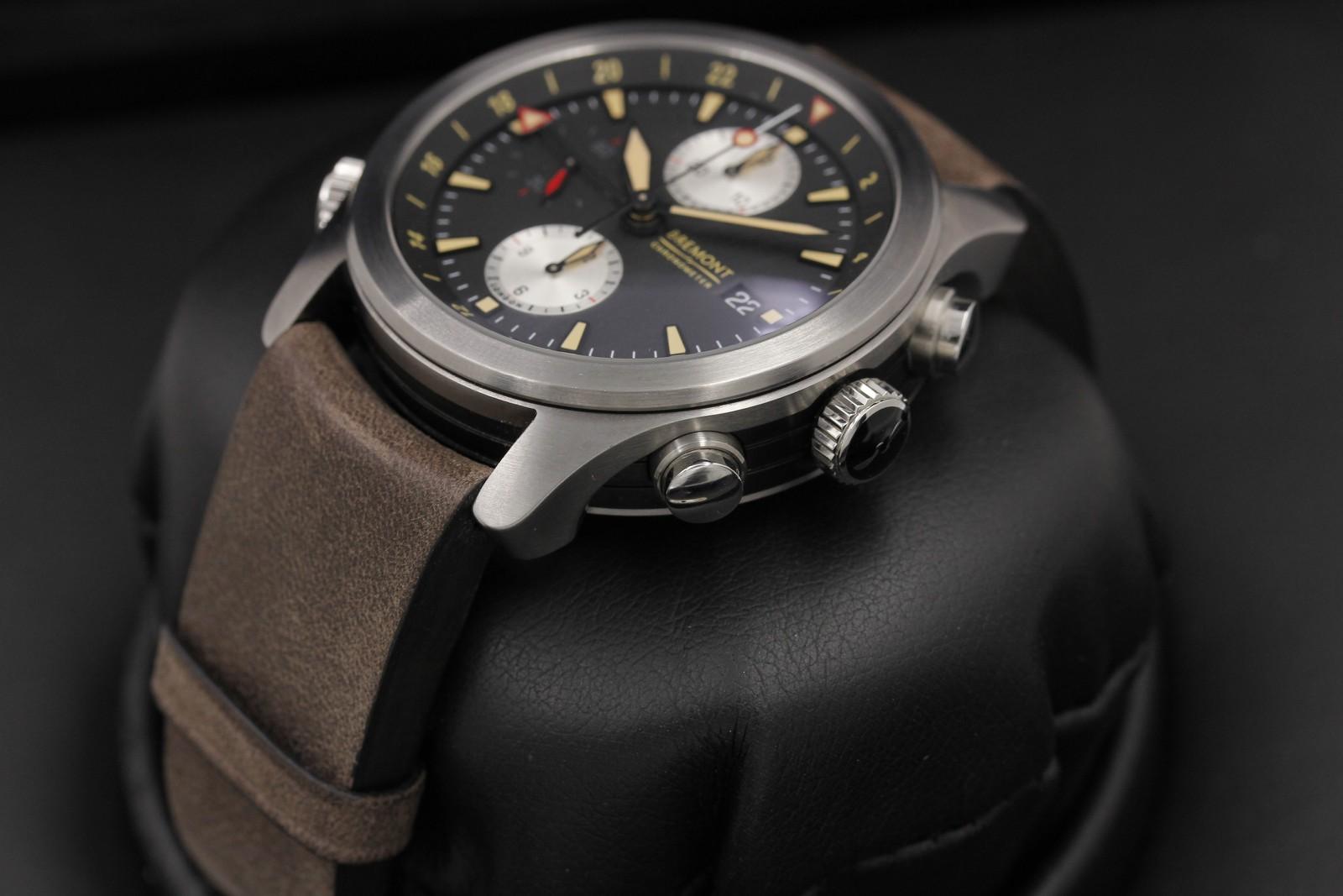 Watch Image 2