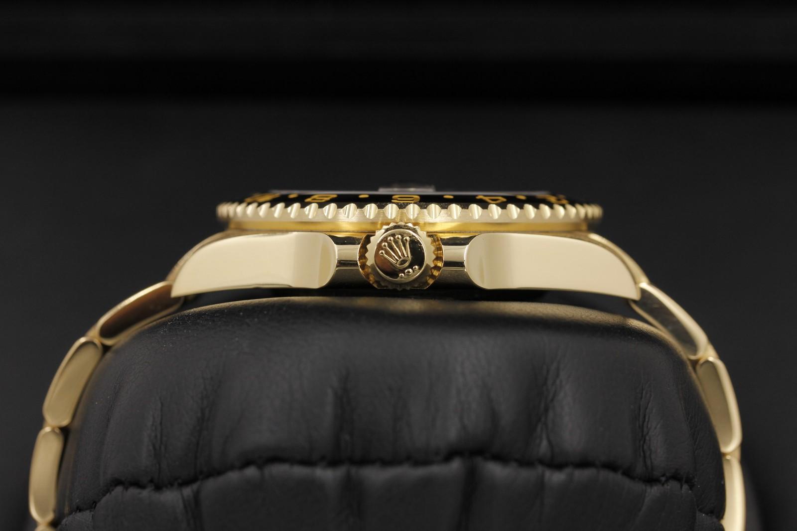 Watch Image 3