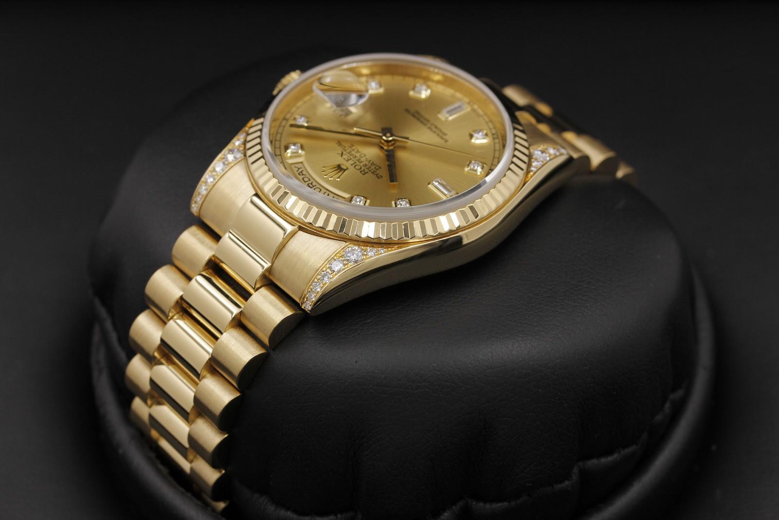 Watch Image 5