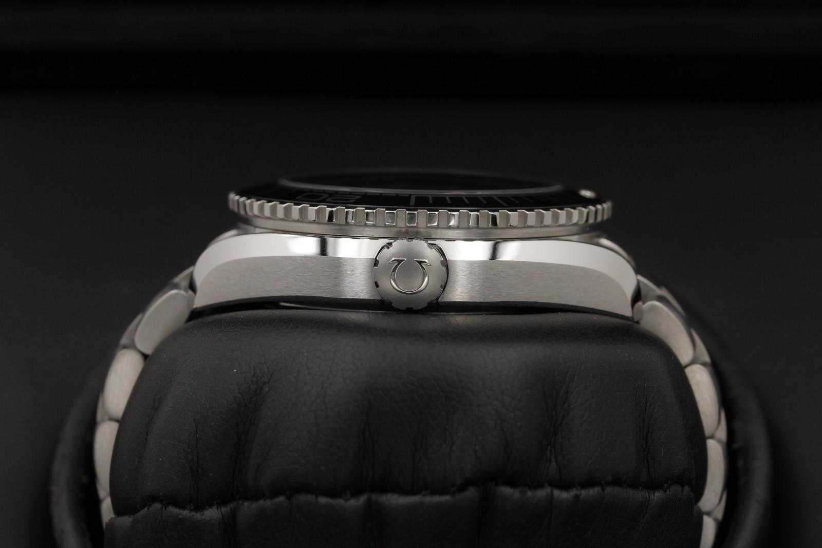 Watch Image 3