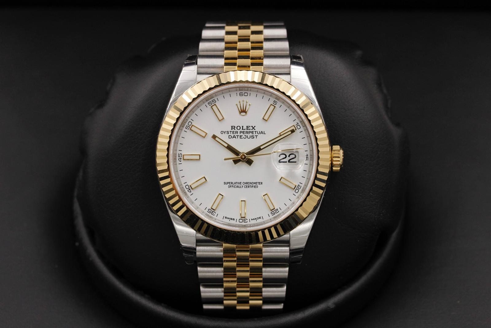 Watch Image 1