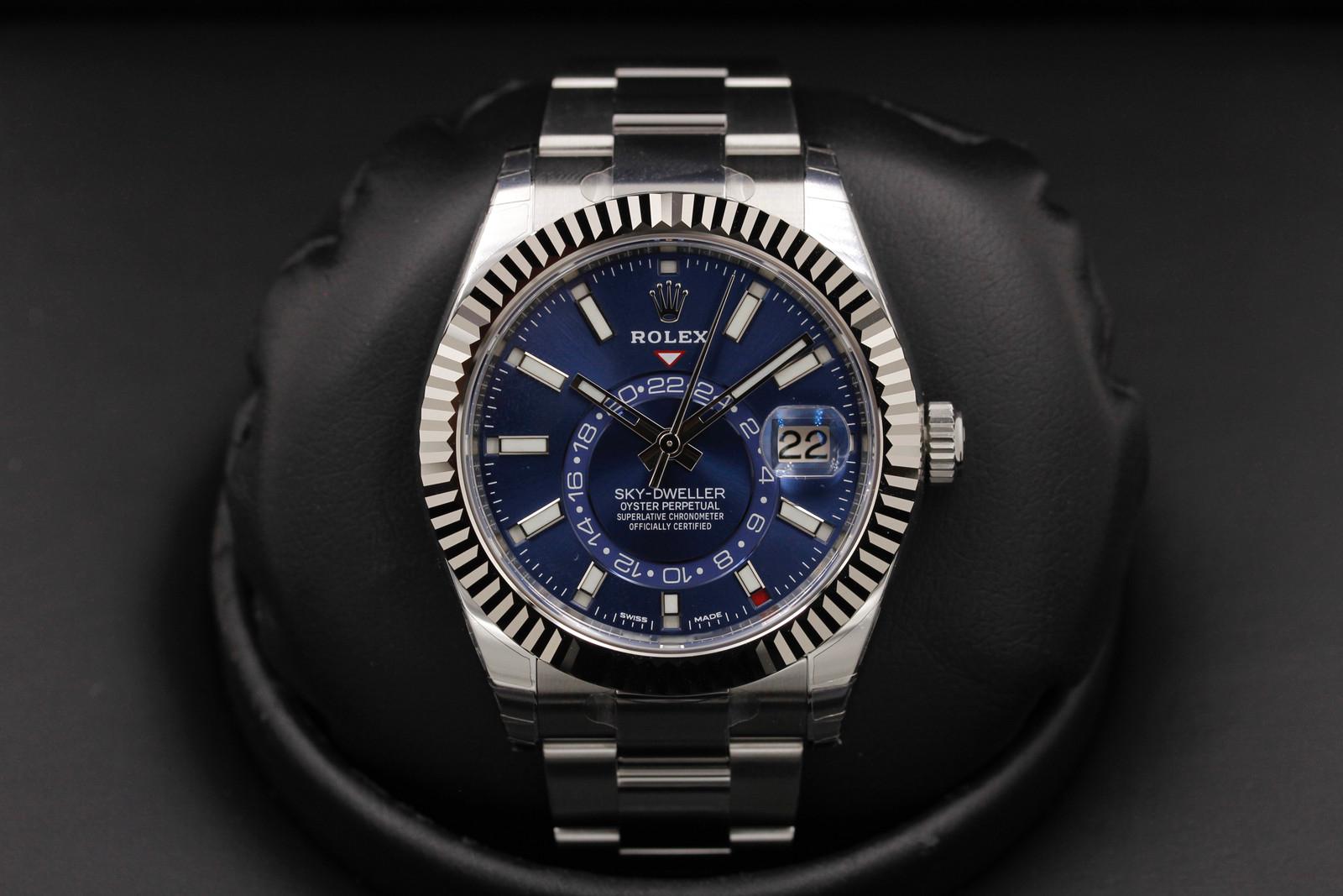 Watch Image 1