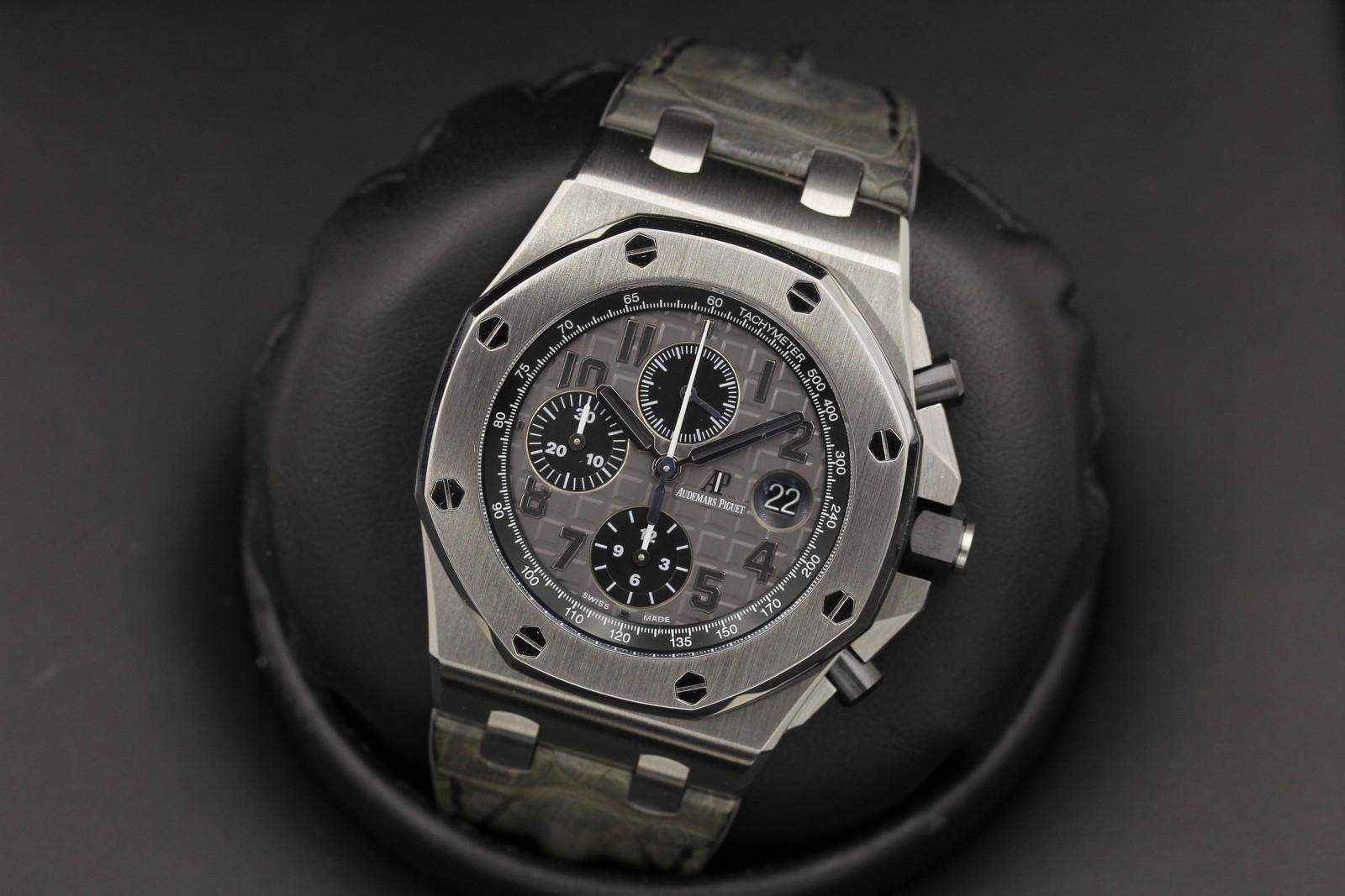 Watch Image 8