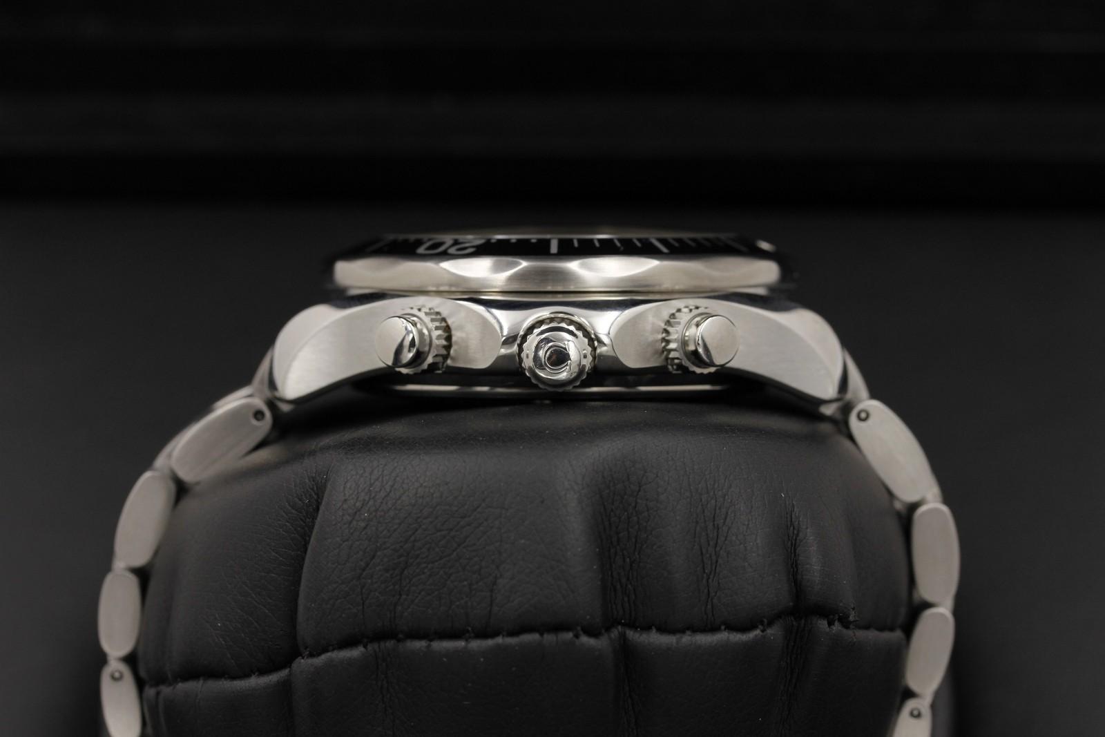 Watch Image 3