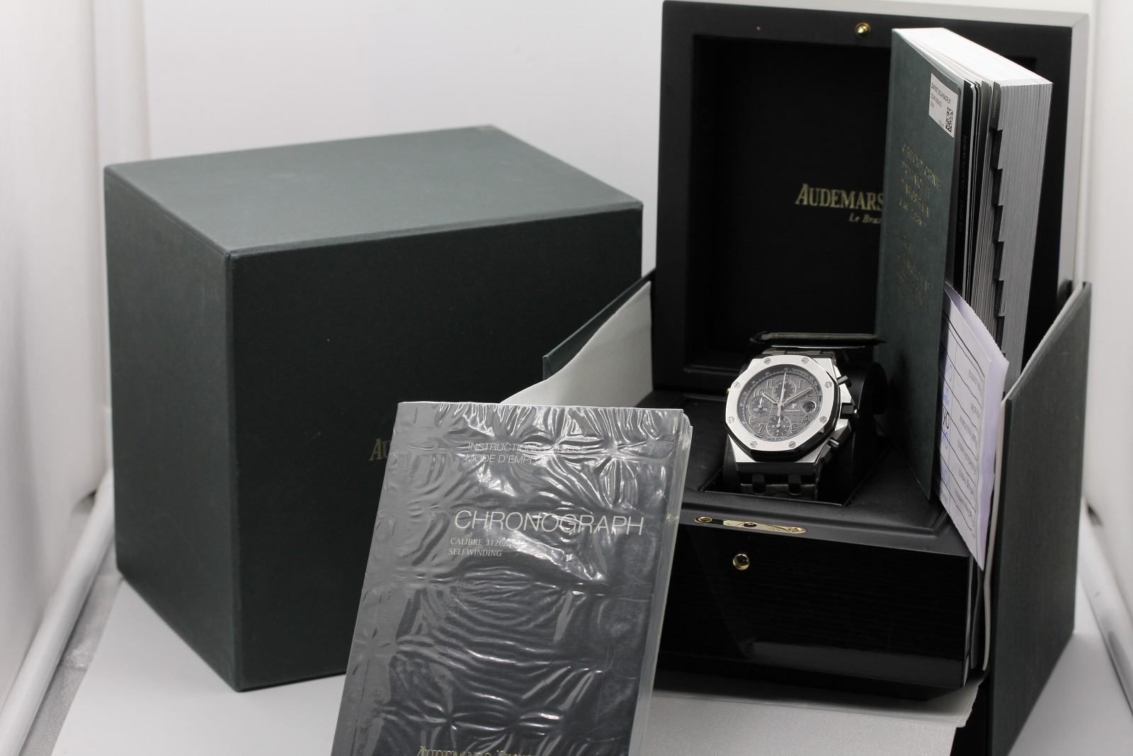 Watch Image 12