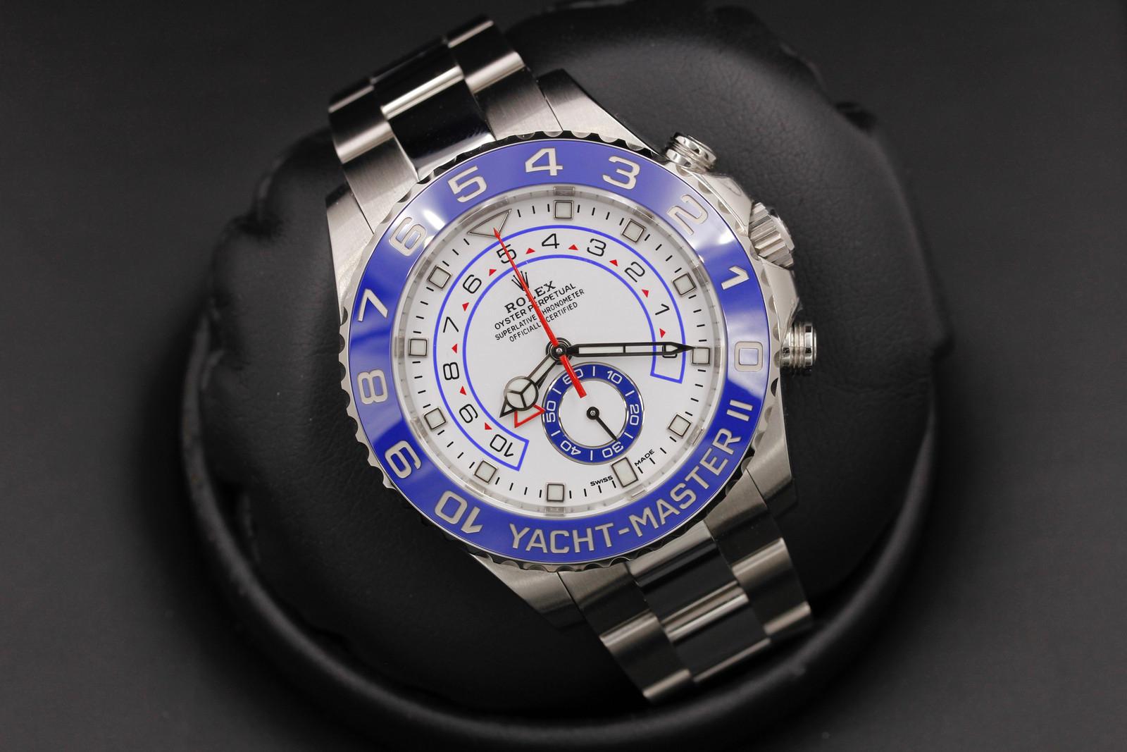 Watch Image 9