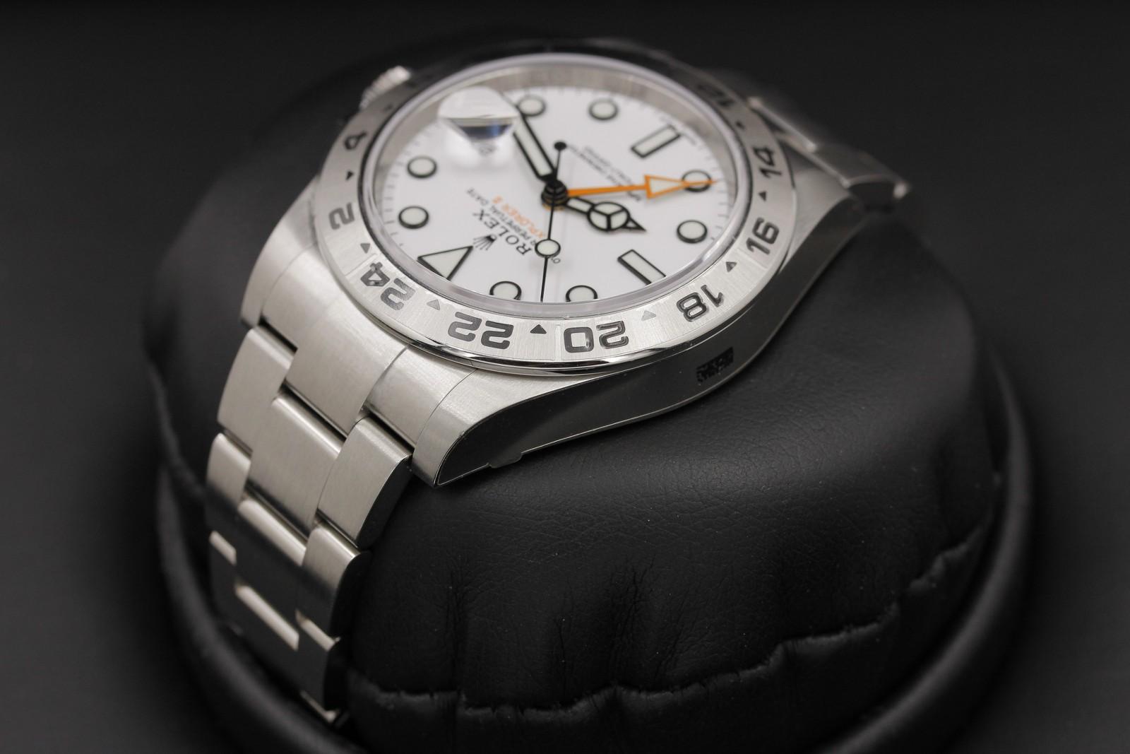 Watch Image 5