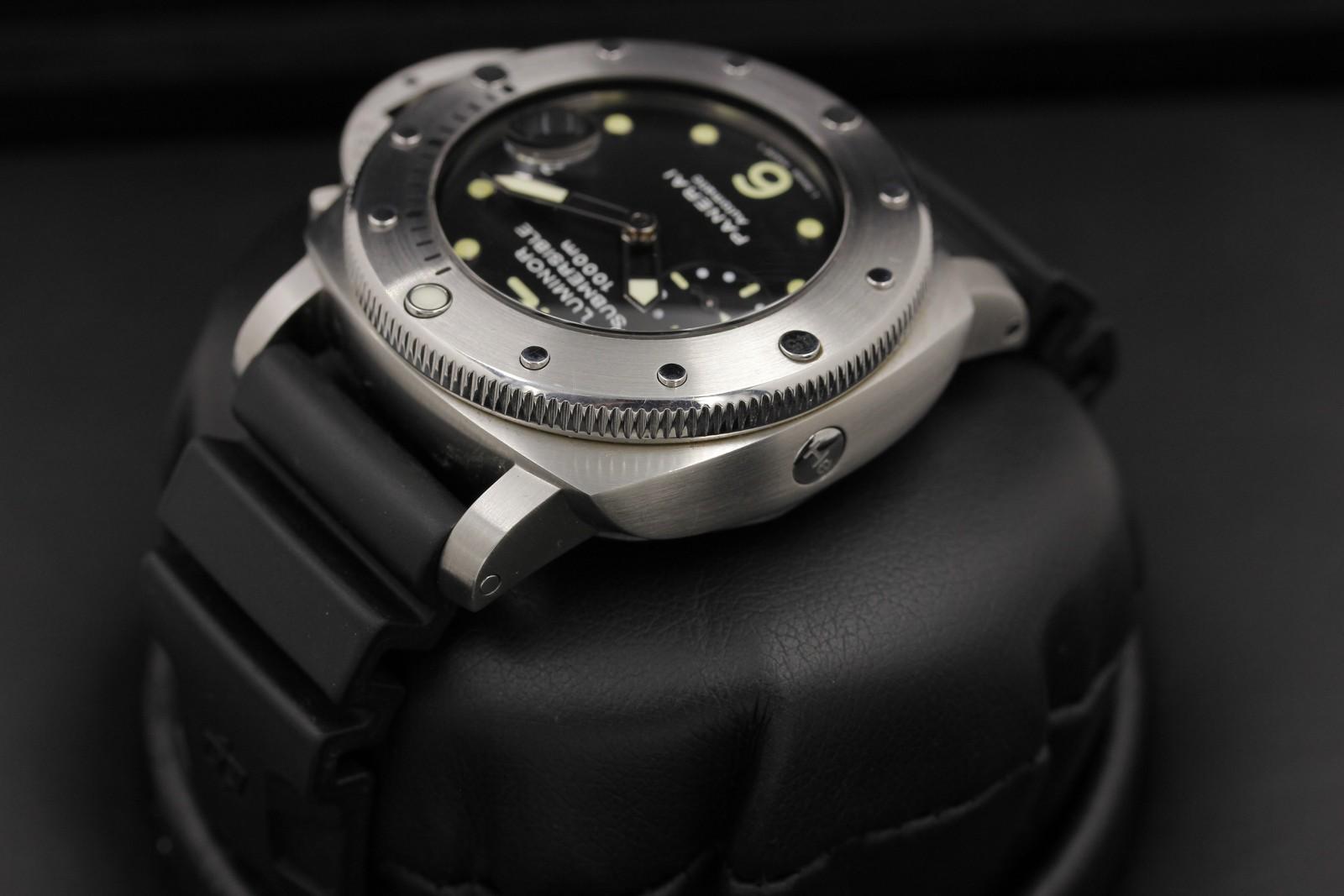 Watch Image 5