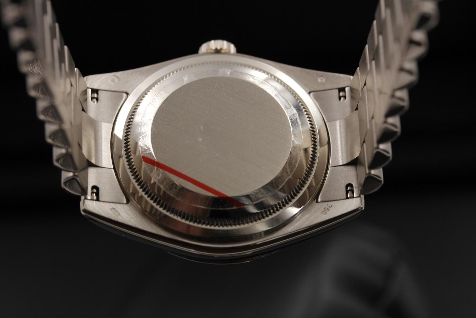 Watch Image 9