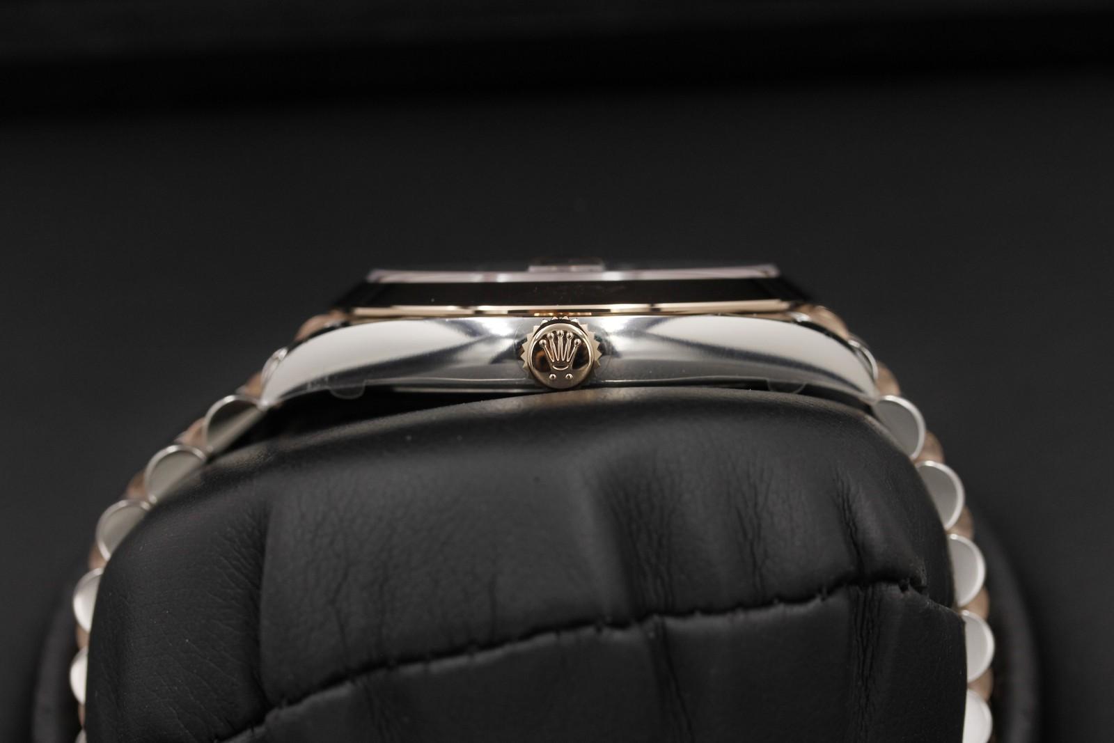 Watch Image 3