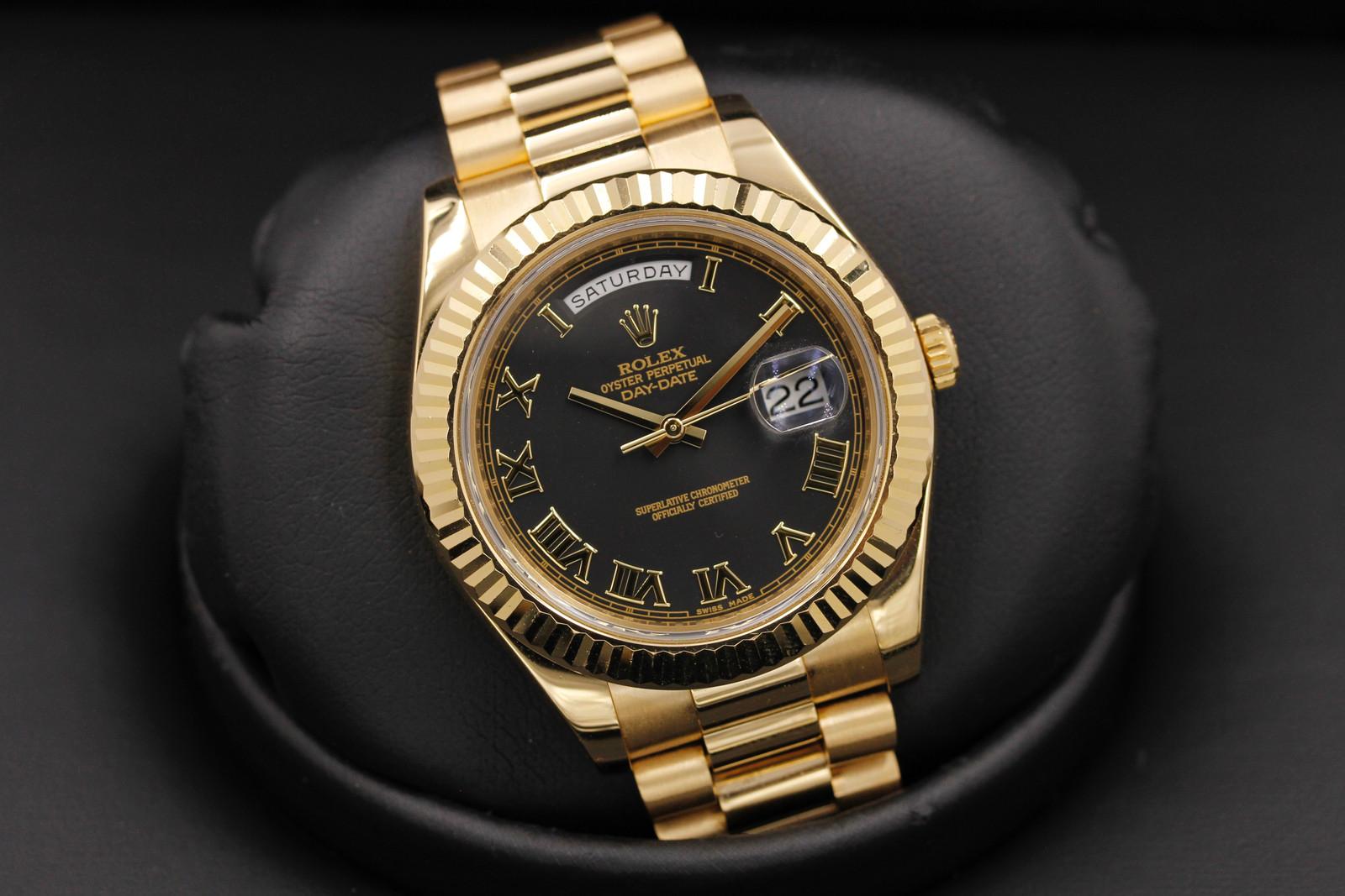 Watch Image 9