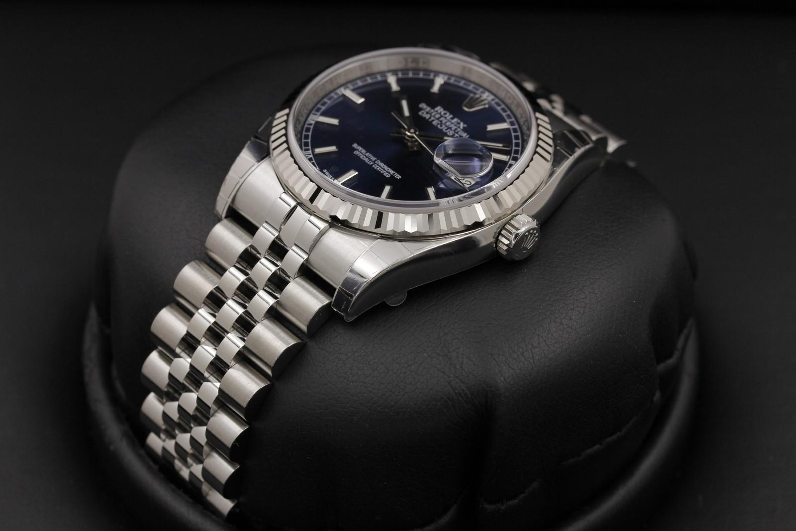 Watch Image 2