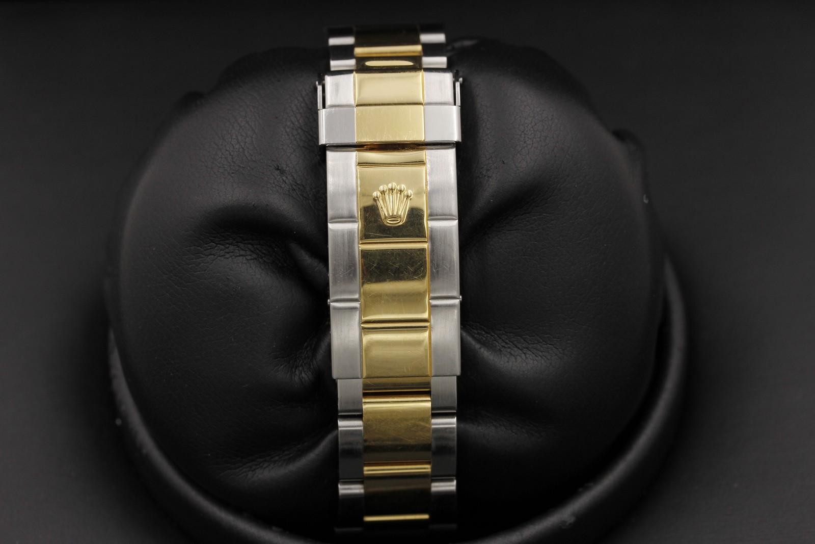 Watch Image 7