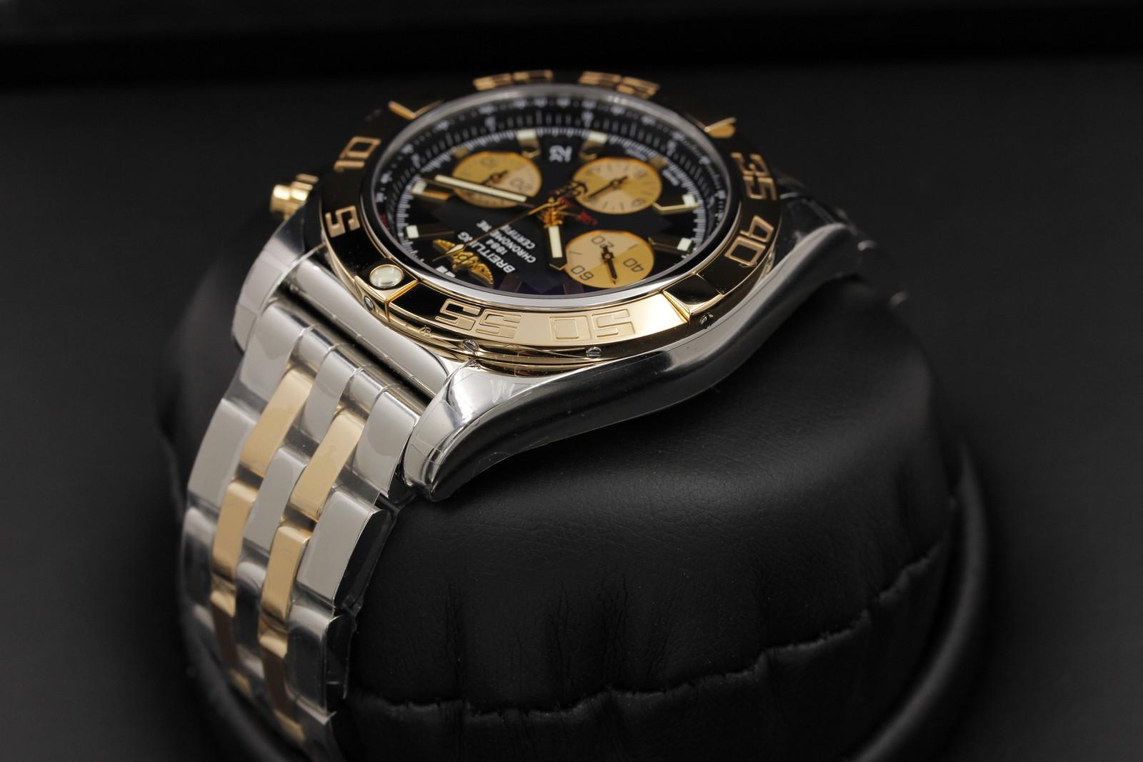 Watch Image 5