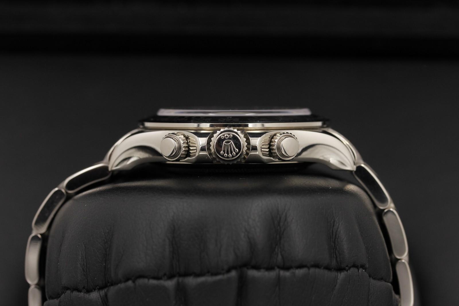 Watch Image 3