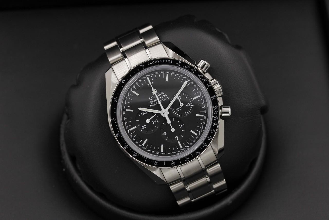 Watch Image 9