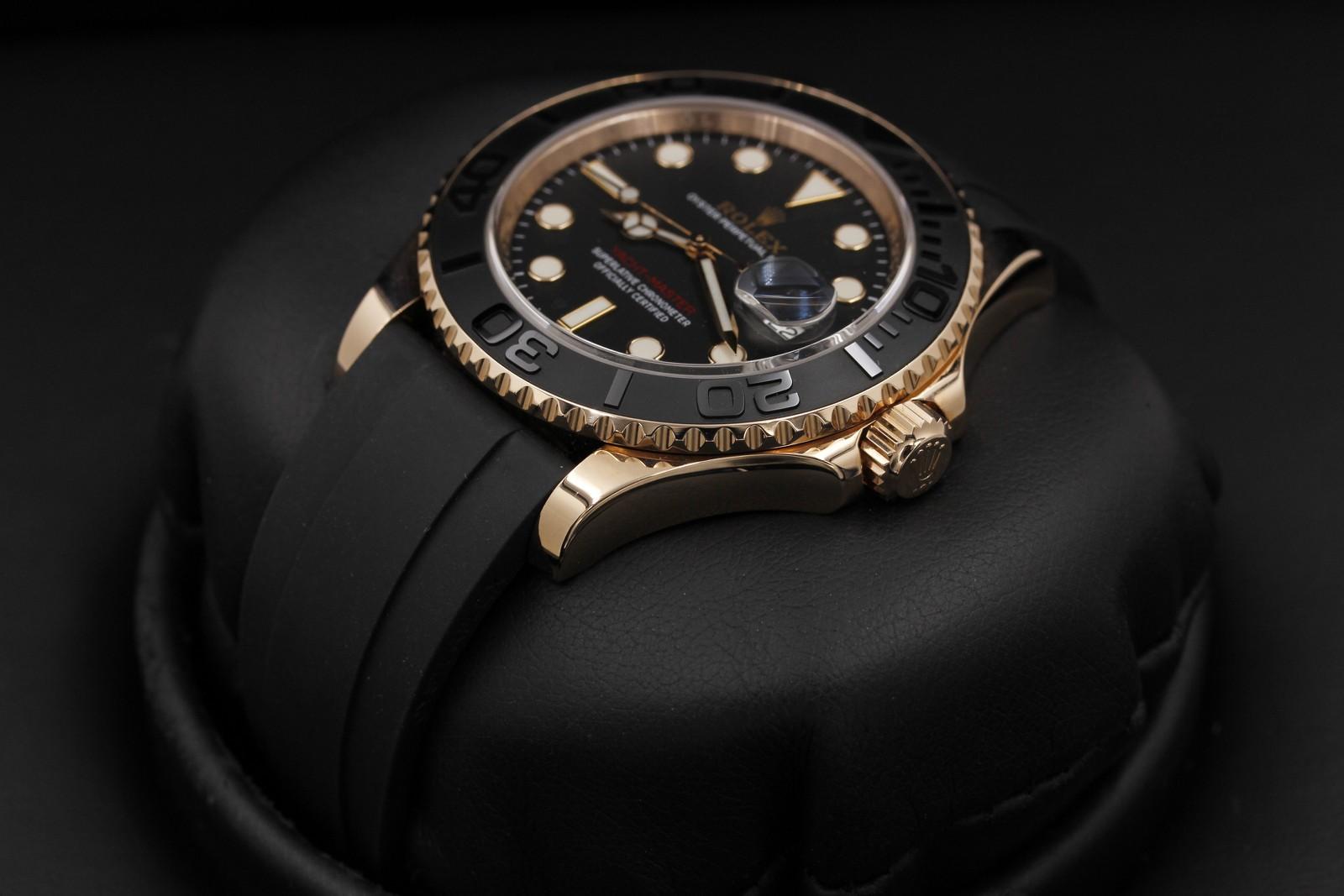 Watch Image 2