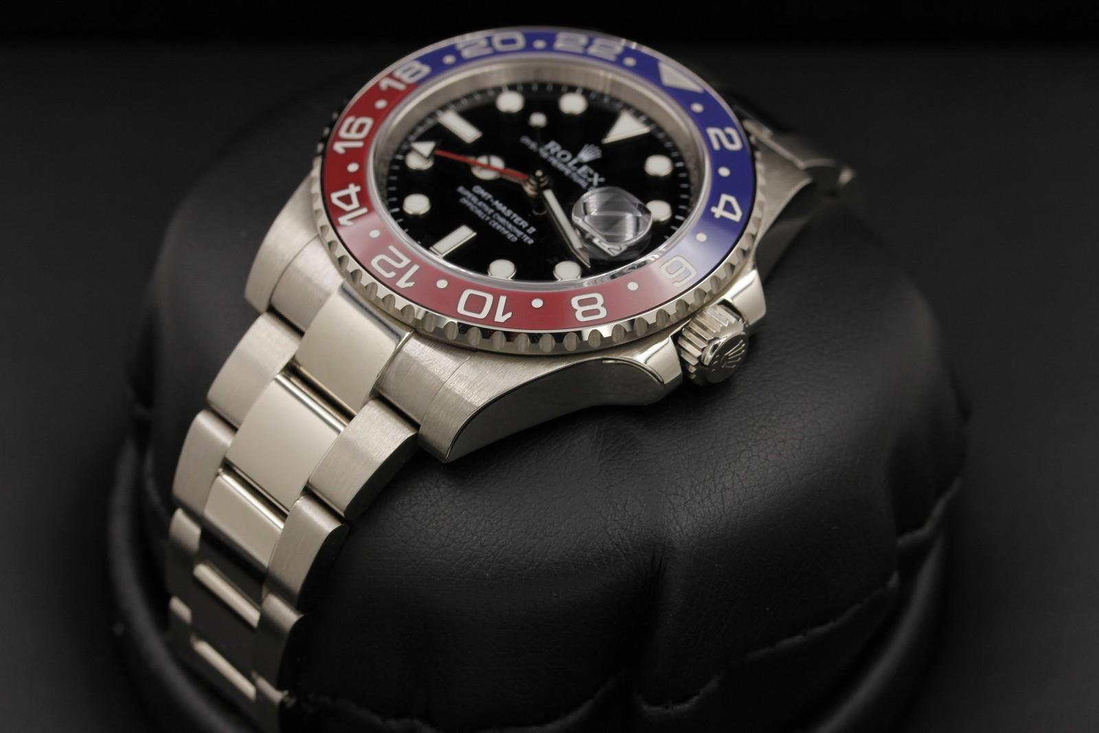Watch Image 2