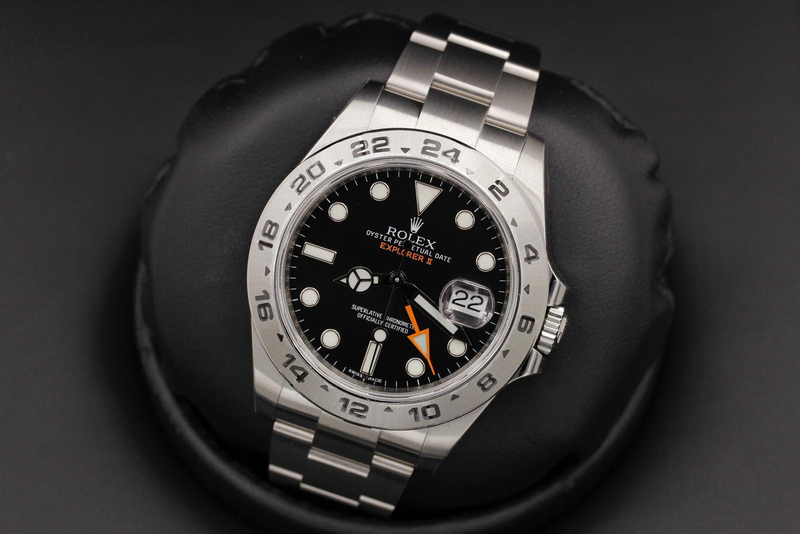 Watch Image 8