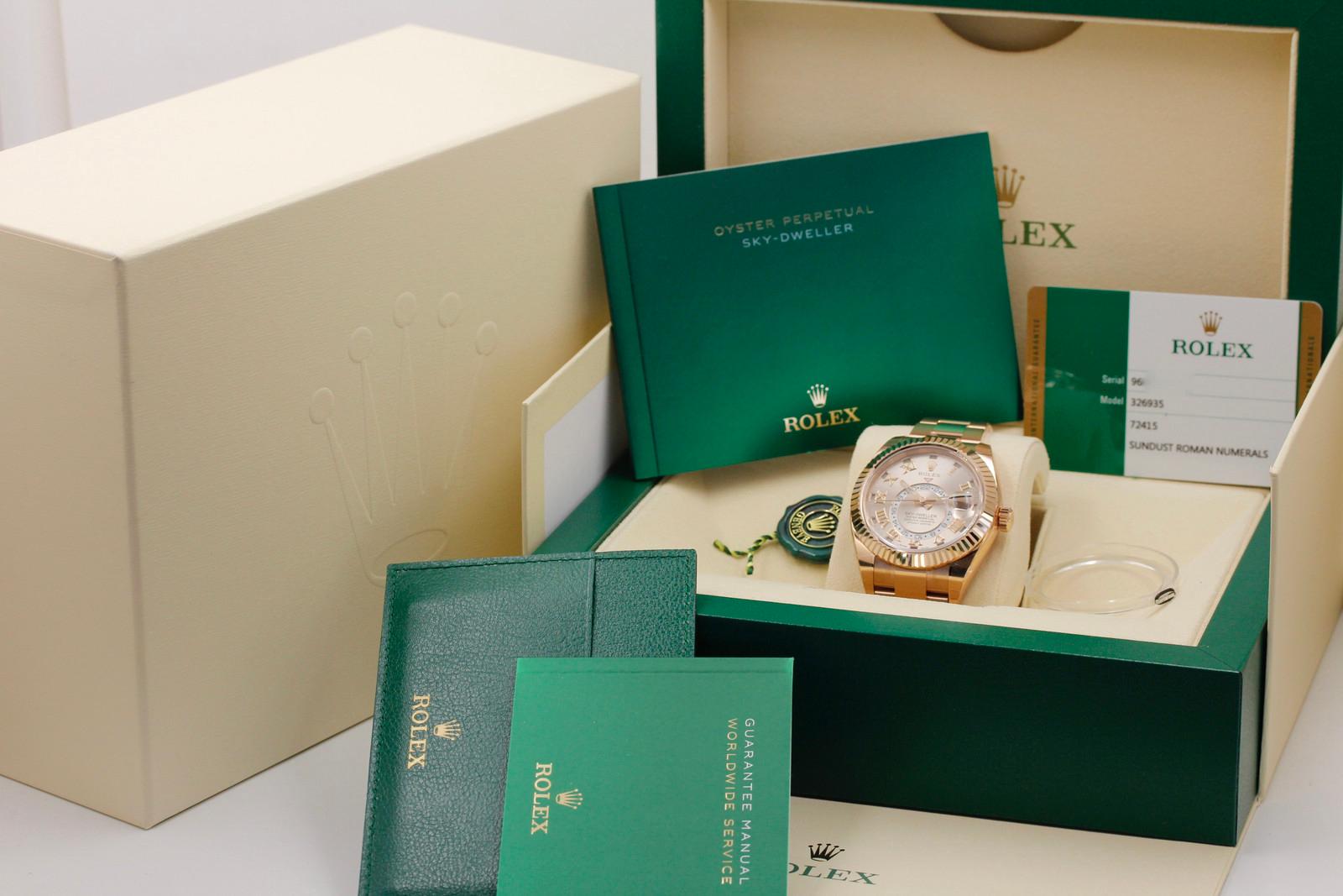 Watch Image 11