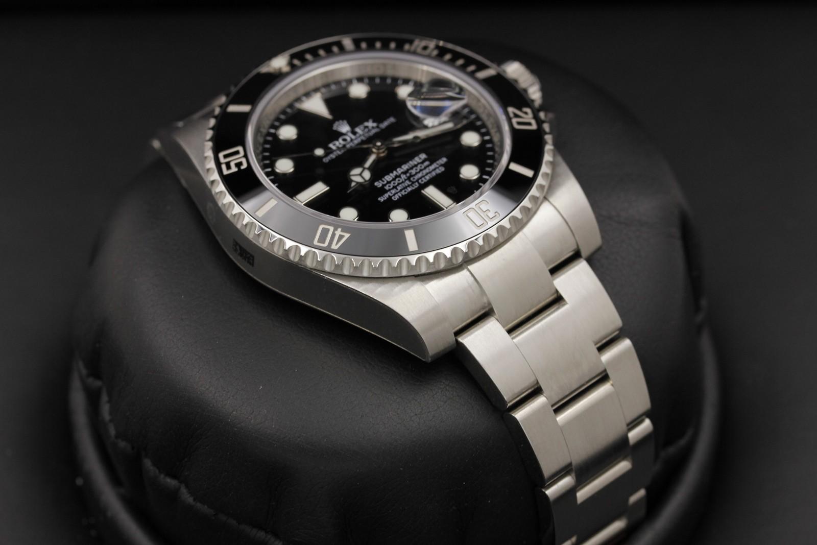 Watch Image 6