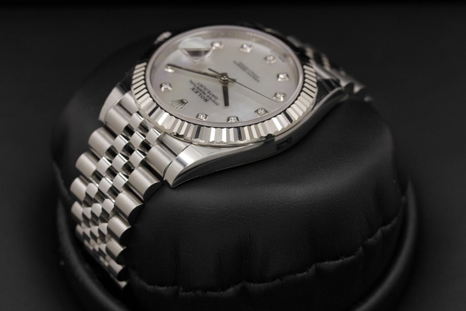 Watch Image 5