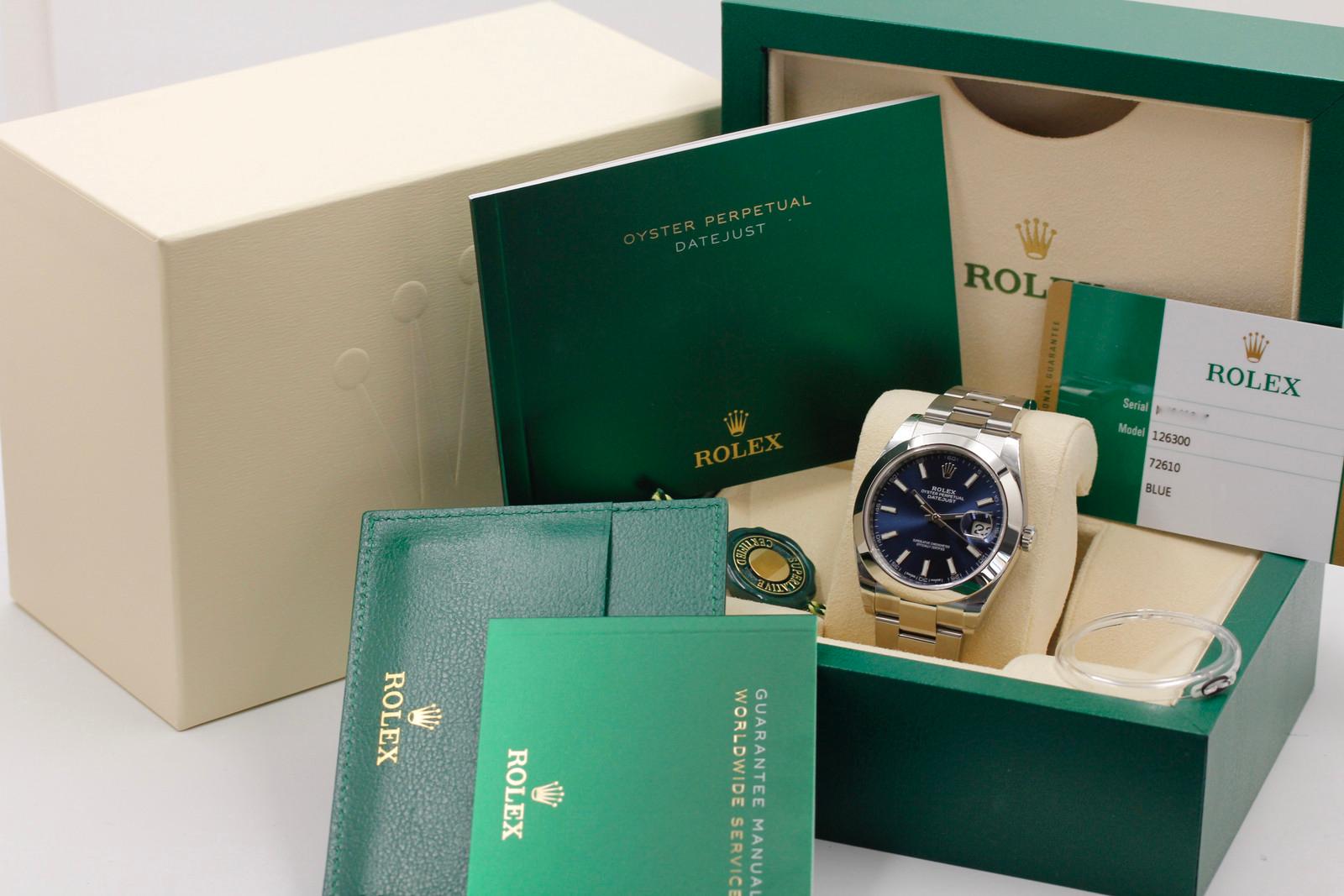 Watch Image 11